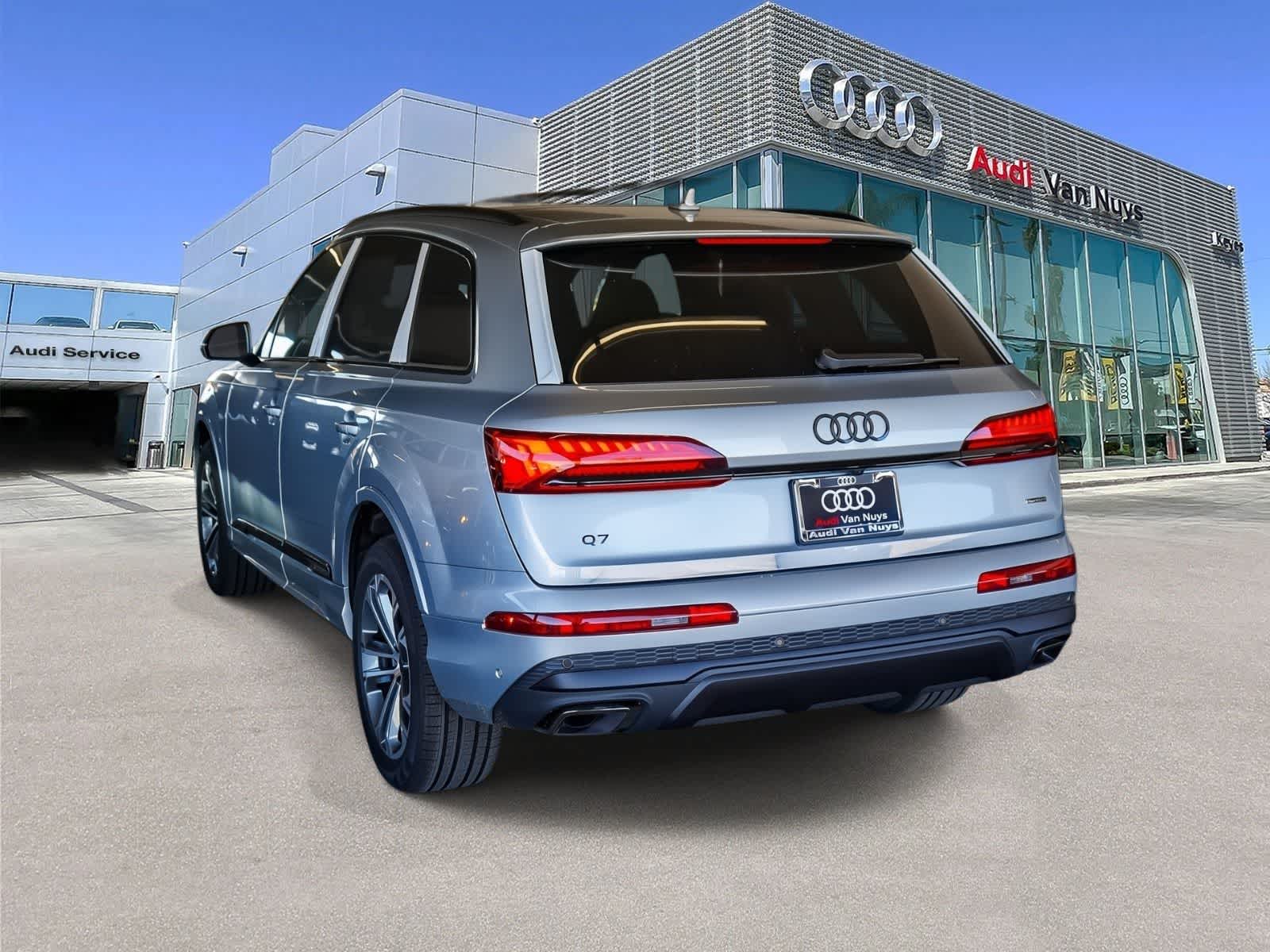 Thumbnail: 2026 Audi Q7 - 6