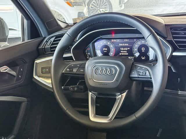 Thumbnail: 2025 Audi Q3 - 15