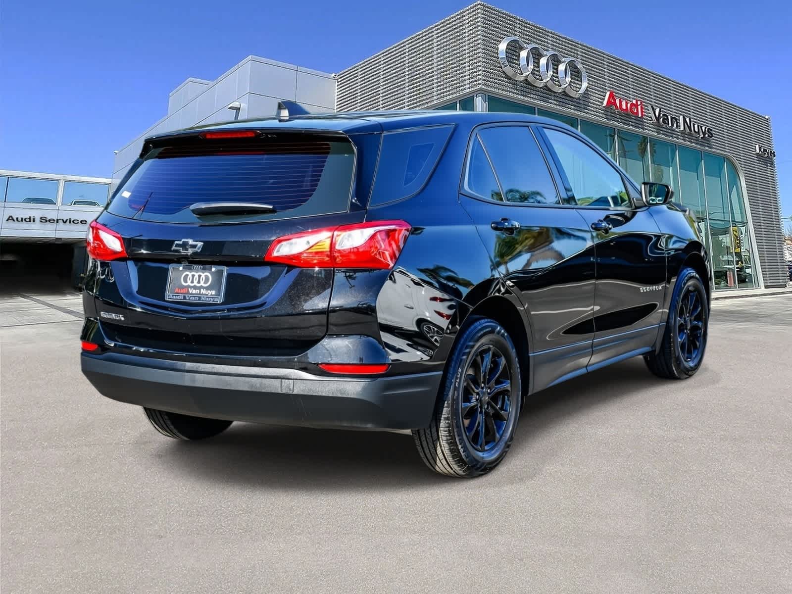 Thumbnail: 2019 Chevrolet Equinox - 4