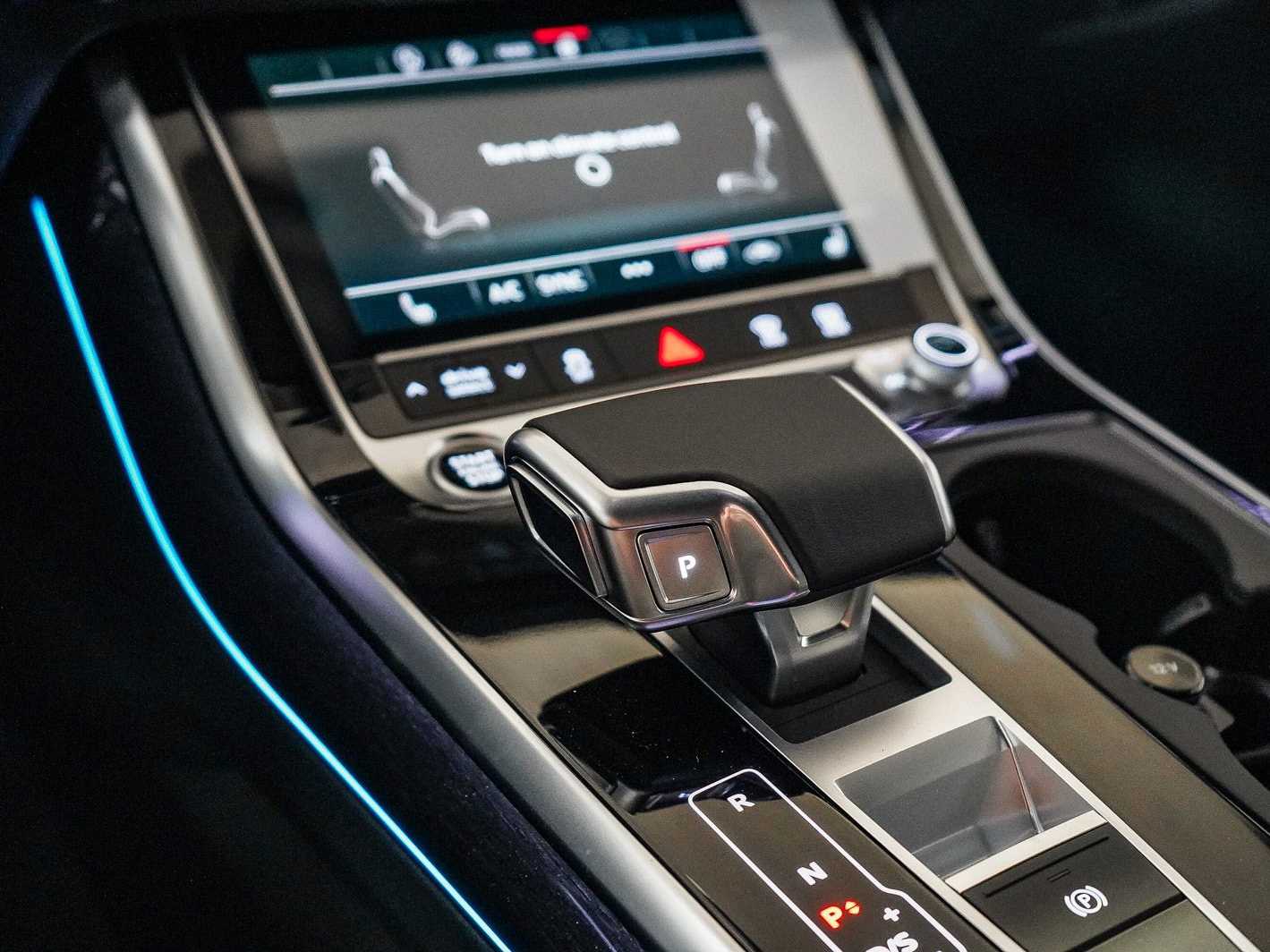 Thumbnail: 2026 Audi Q7 - 24