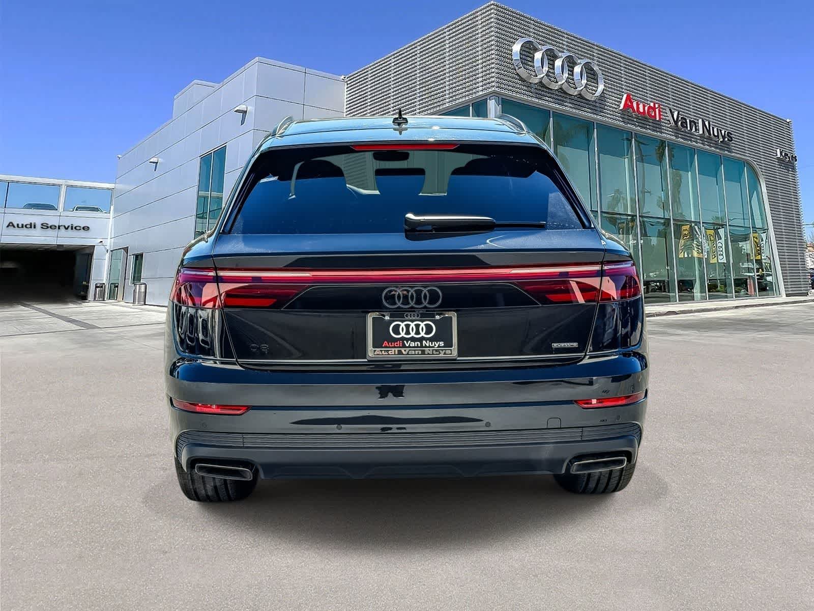 Thumbnail: 2026 Audi Q8 - 5