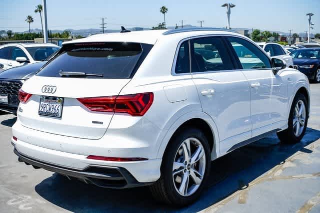 2024 Audi Q3 S line Premium Plus photo 4
