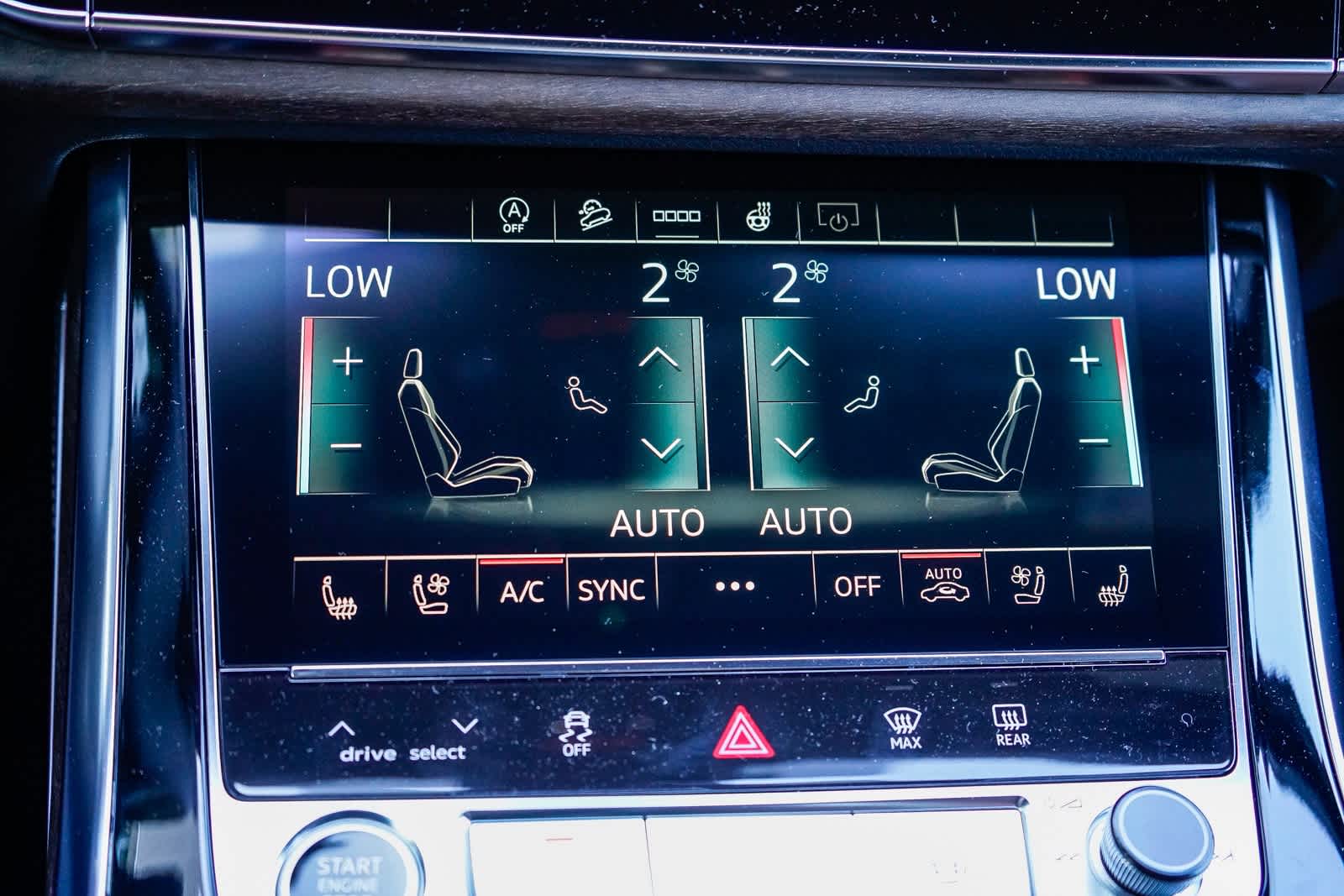 Thumbnail: 2026 Audi Q7 - 22