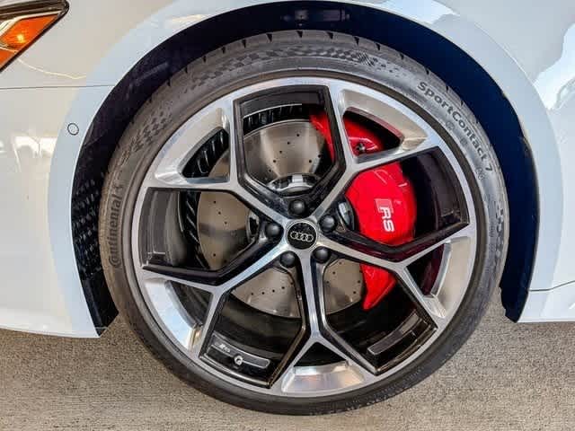 Thumbnail: 2025 Audi RS 6 - 9