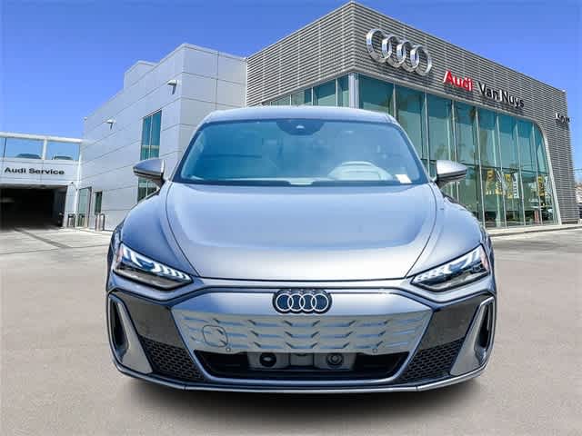 Thumbnail: 2025 Audi e-tron GT - 6