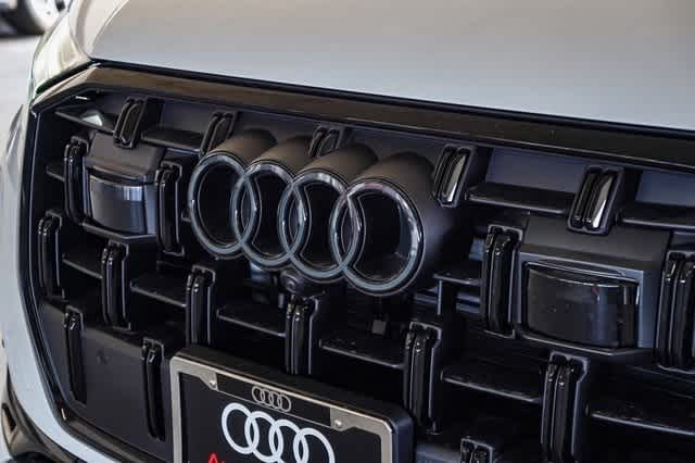 2025 Audi Q7 Premium Plus 9