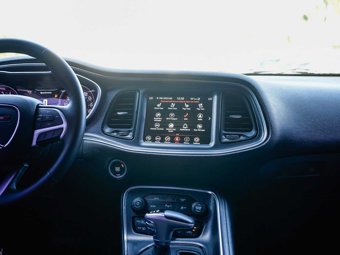 Thumbnail: 2018 Dodge Challenger - 11