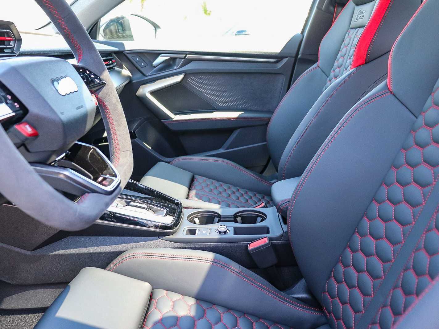 Thumbnail: 2026 Audi RS 3 - 20