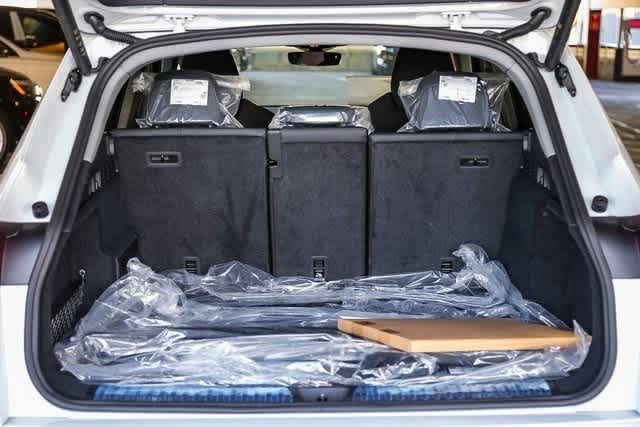 Thumbnail: 2025 Audi Q5 - 25