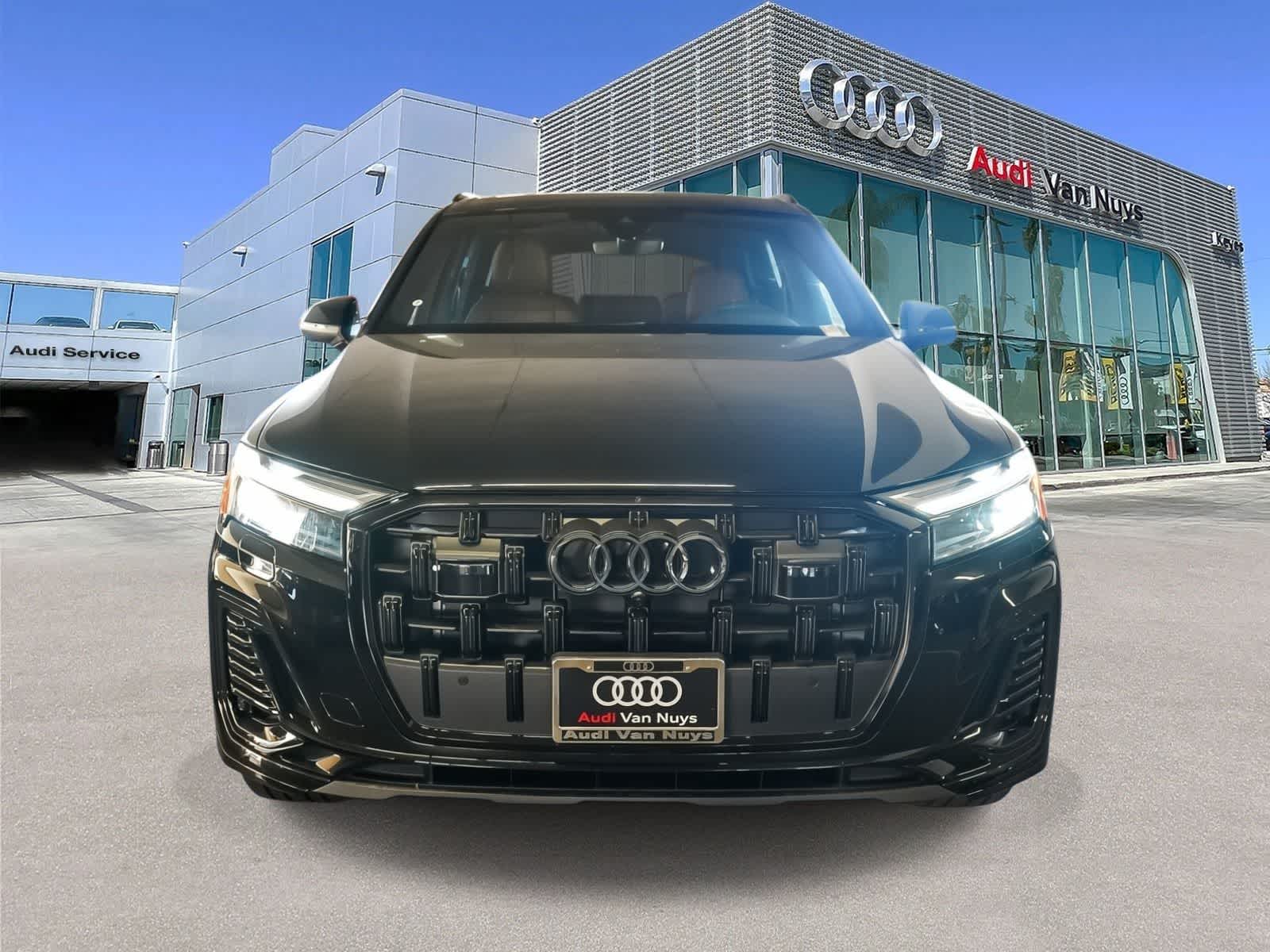 Thumbnail: 2026 Audi Q7 - 2
