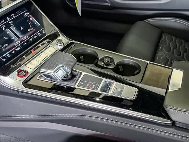 Thumbnail: 2025 Audi RS 7 - 20