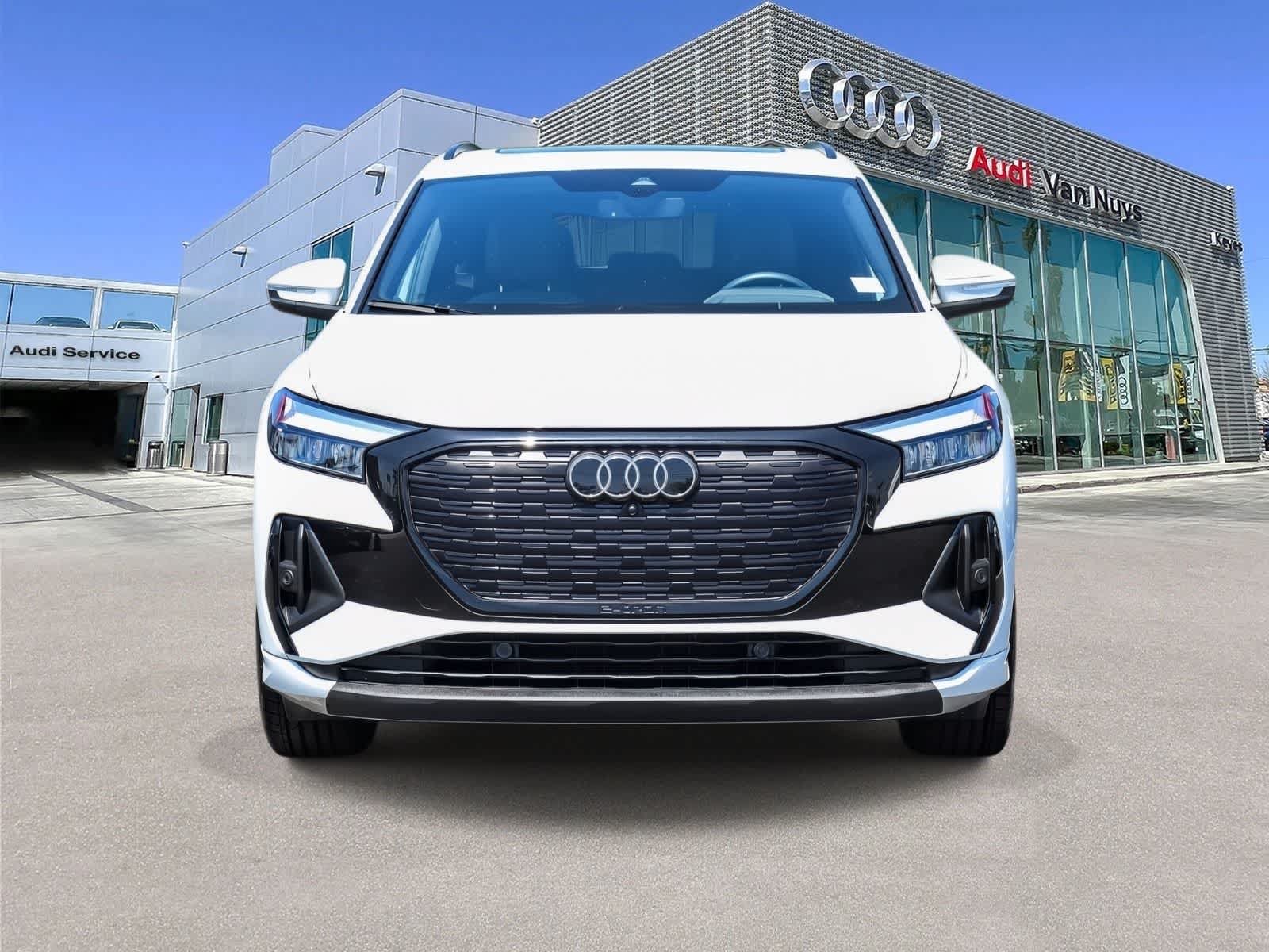 Thumbnail: 2025 Audi Q4 e-tron - 5