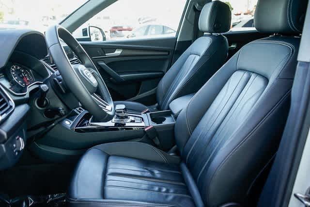 Thumbnail: 2023 Audi Q5 - 17