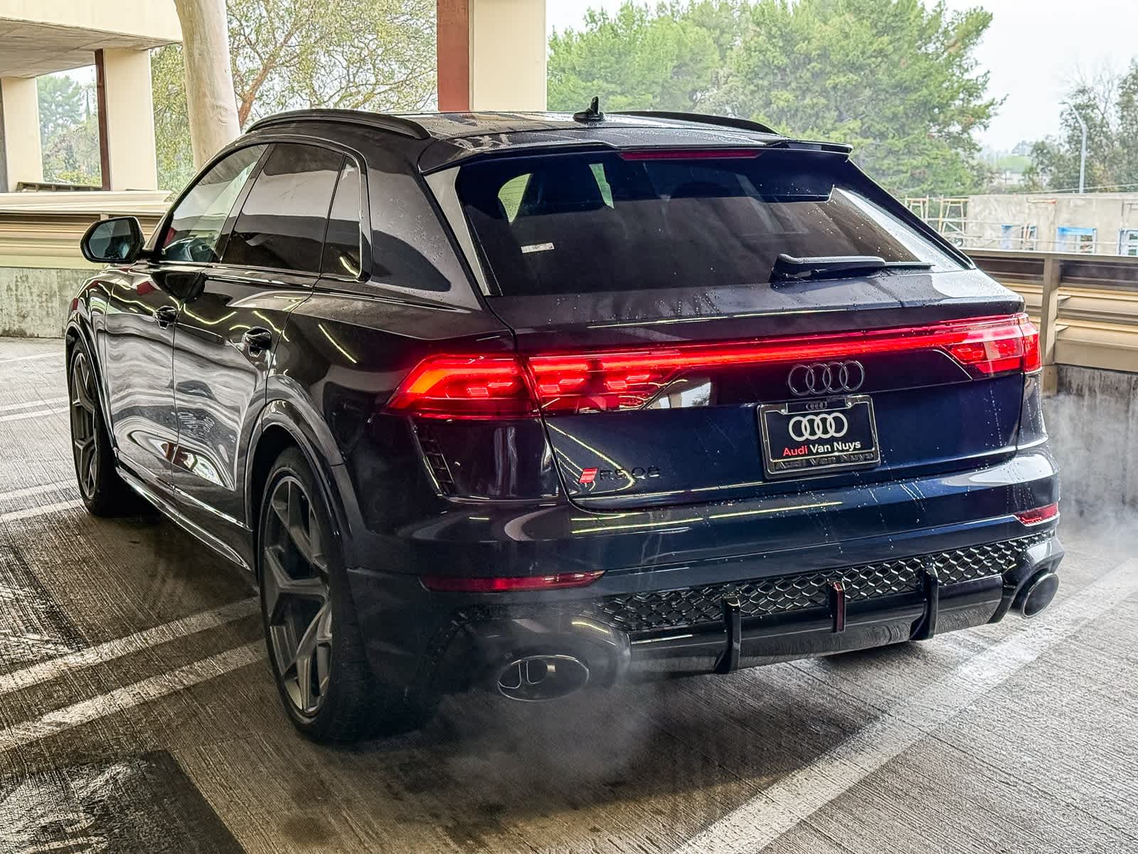 Thumbnail: 2026 Audi RS Q8 - 6