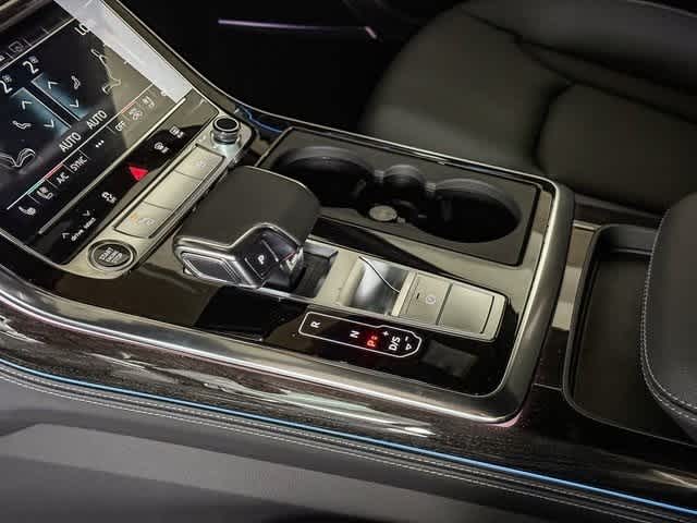 Thumbnail: 2025 Audi Q7 - 20