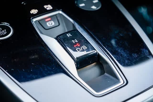 Thumbnail: 2023 Audi Q4 e-tron - 21