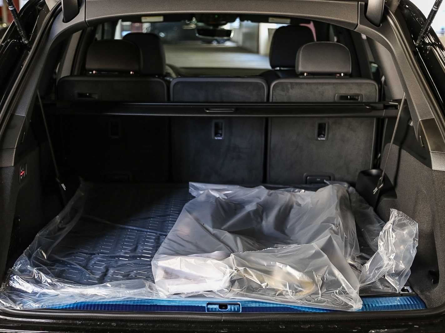 Thumbnail: 2026 Audi Q7 - 25