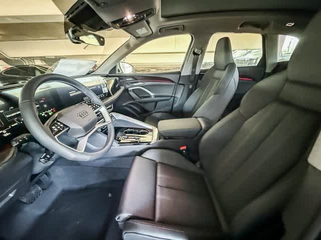 Thumbnail: 2025 Audi Q5 - 19