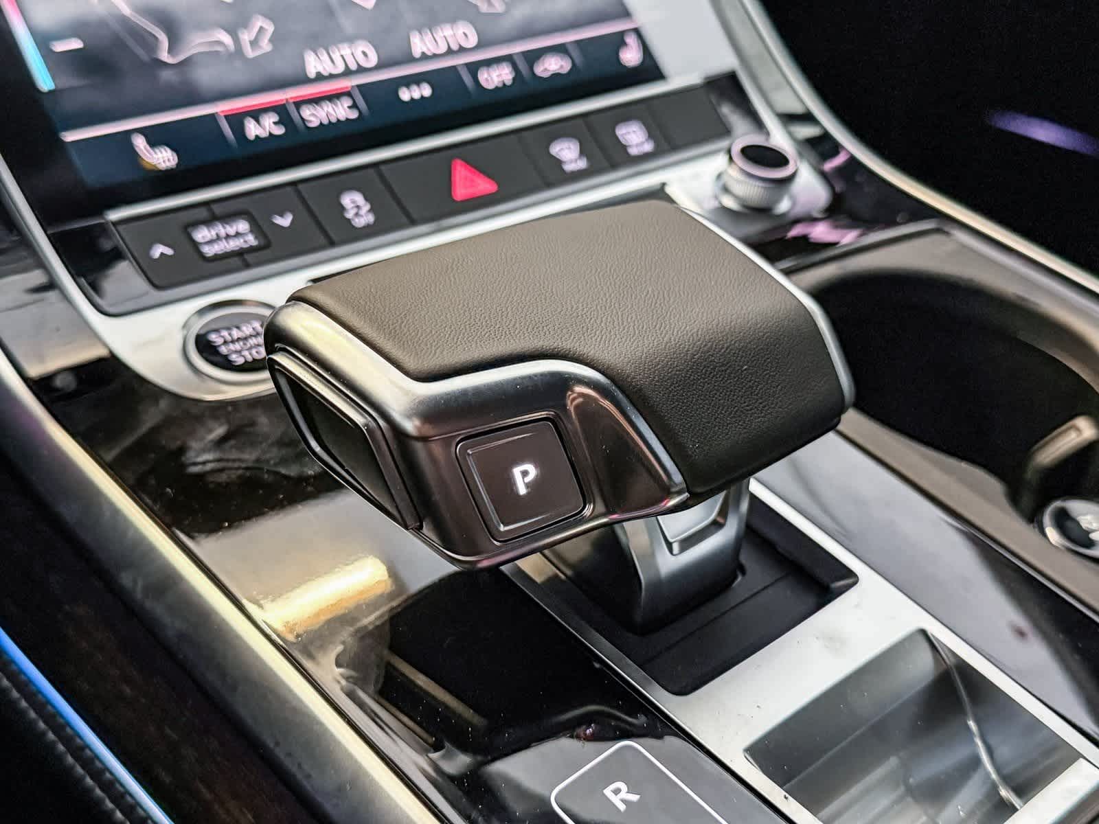 Thumbnail: 2026 Audi Q7 - 24