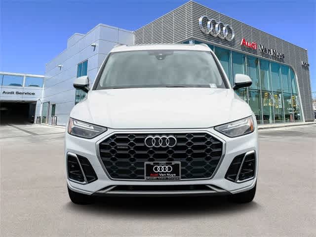 Thumbnail: 2022 Audi Q5 - 6