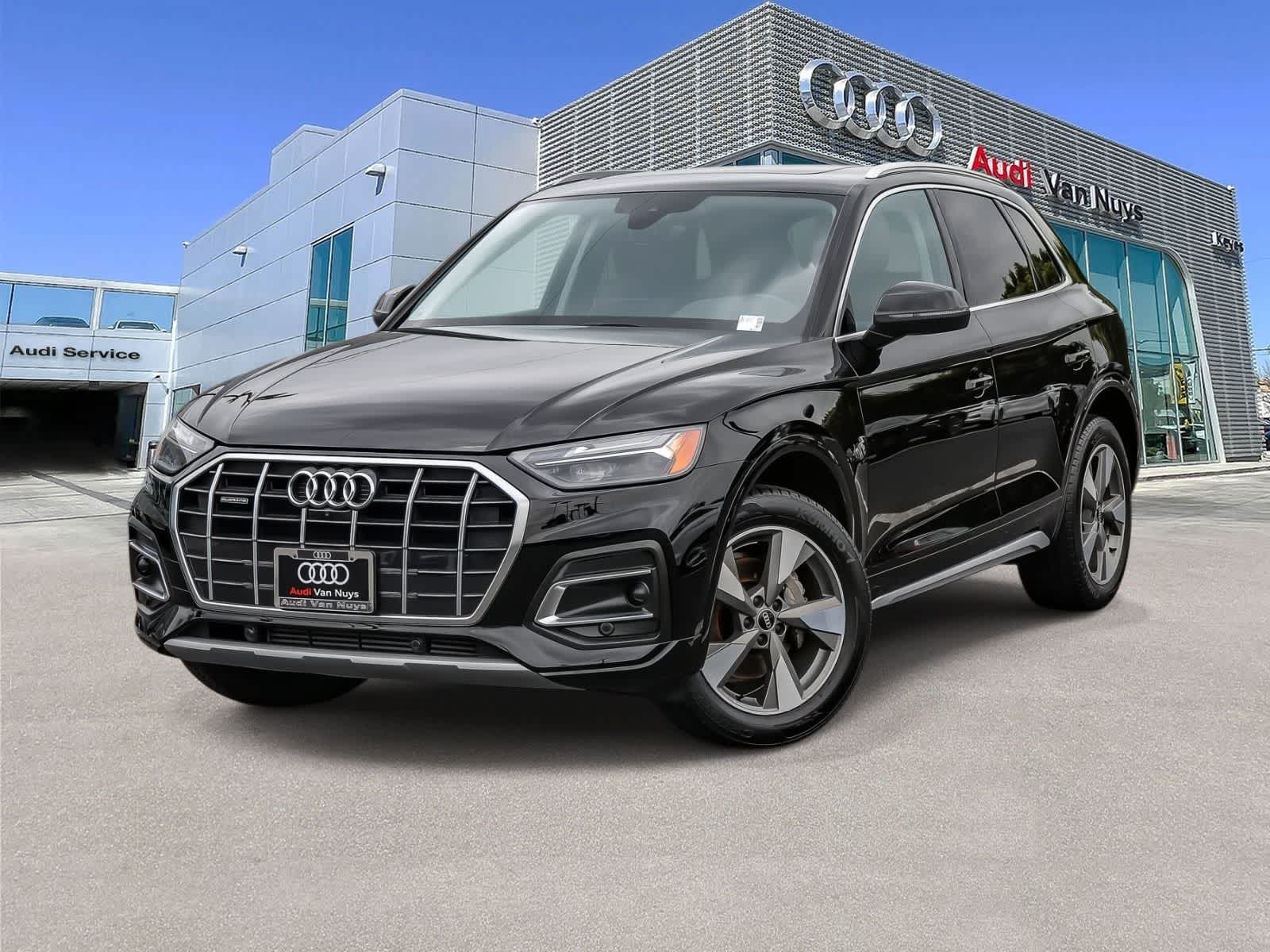 Thumbnail: 2023 Audi Q5 - 1