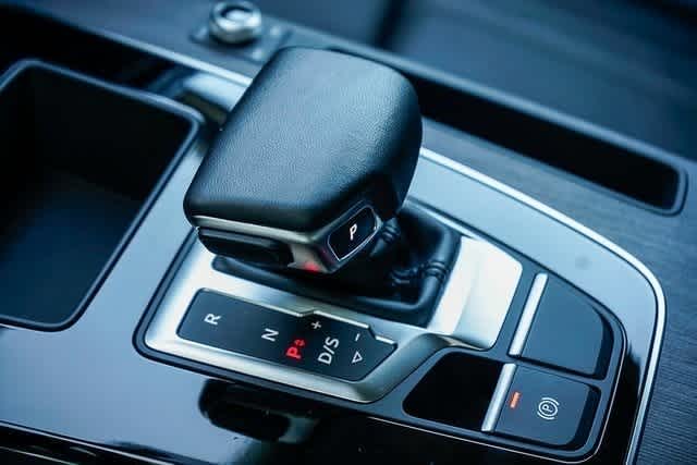 Thumbnail: 2023 Audi Q5 - 21