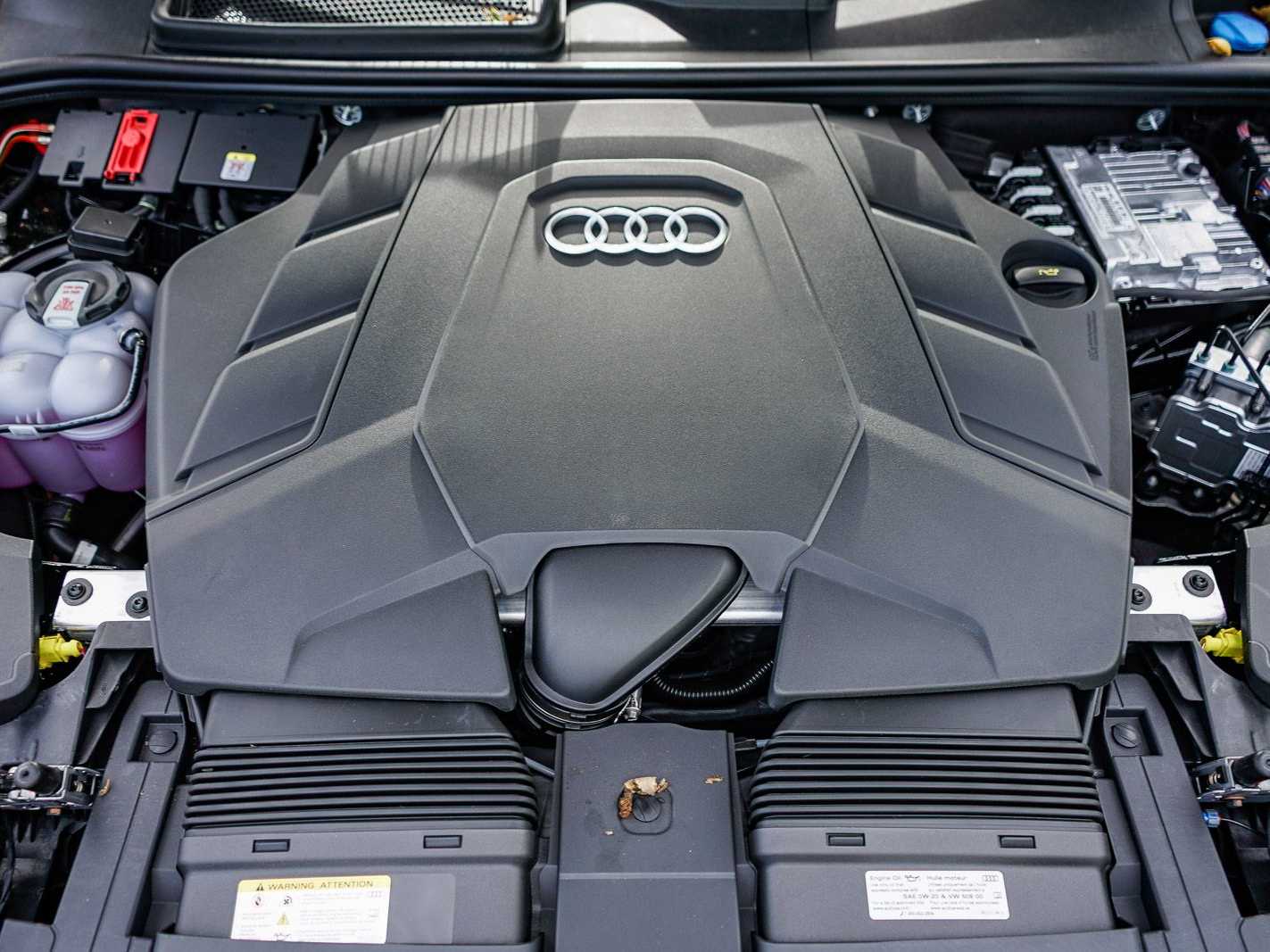 Thumbnail: 2026 Audi Q8 - 27