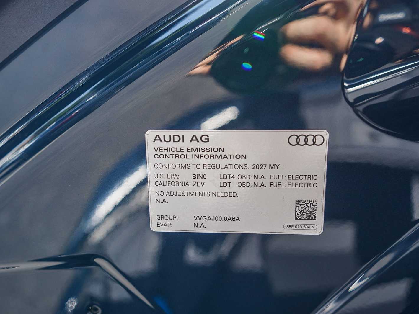 Thumbnail: 2027 Audi Q6 e-tron - 27