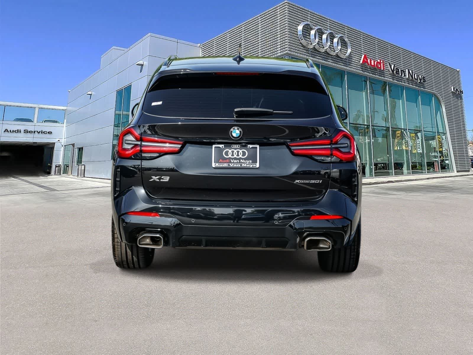 Thumbnail: 2022 BMW X3 - 3