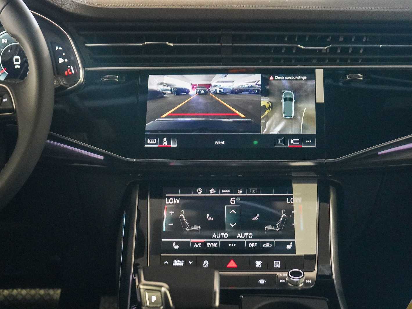 Thumbnail: 2026 Audi Q7 - 14