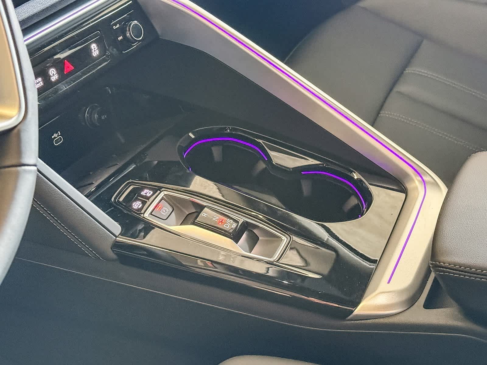 Thumbnail: 2025 Audi Q5 - 20