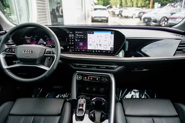 Thumbnail: 2025 Audi Q5 - 12