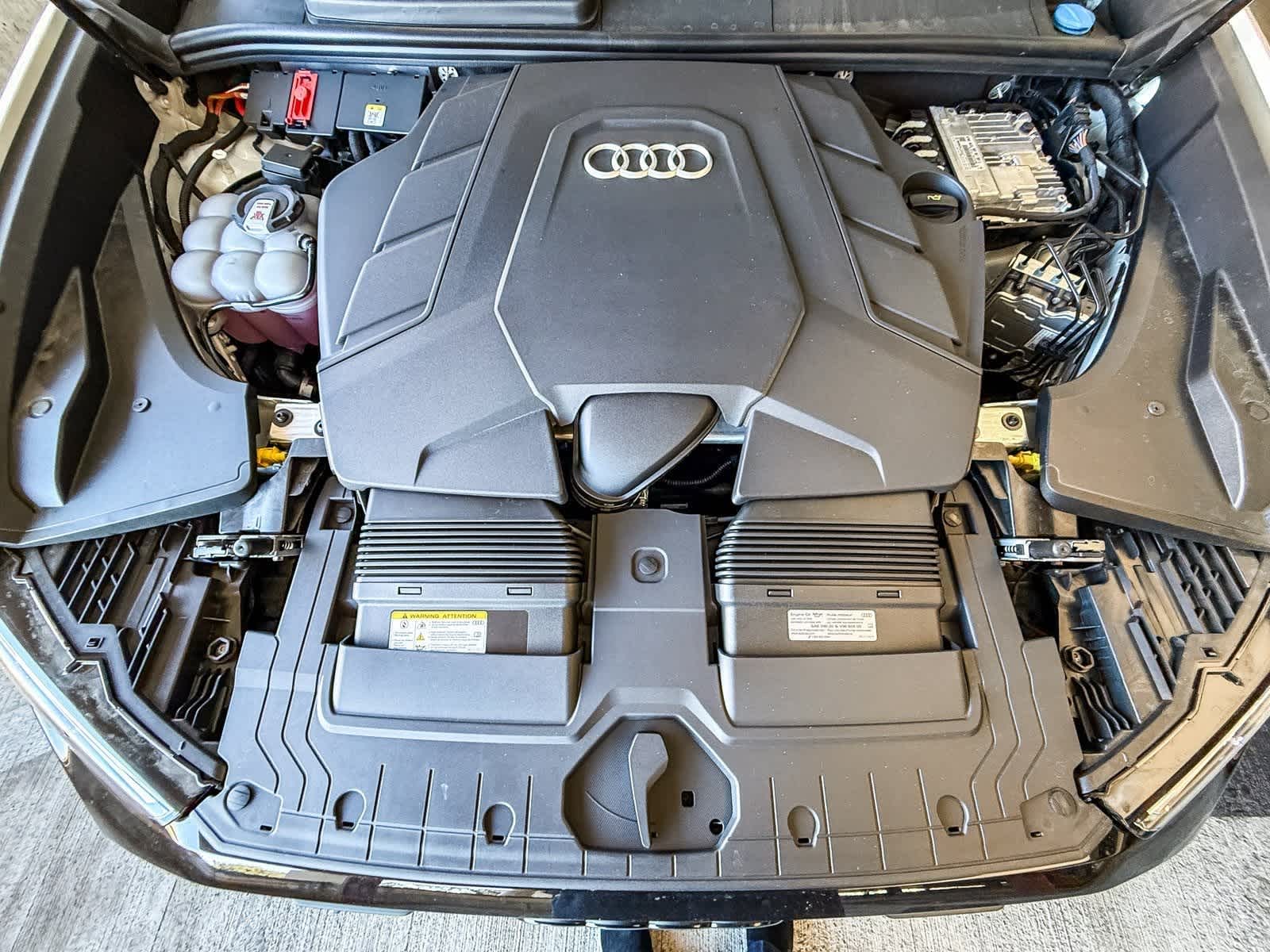 Thumbnail: 2026 Audi Q8 - 27