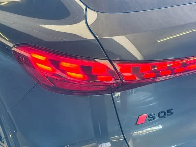 Thumbnail: 2025 Audi SQ5 - 7