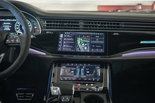 Thumbnail: 2025 Audi RS Q8 - 17