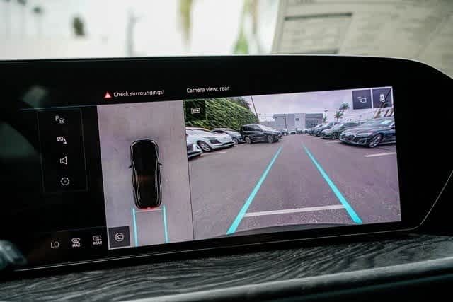 Thumbnail: 2025 Audi Q5 - 23