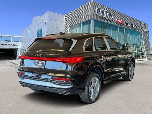 Thumbnail: 2025 Audi Q5 - 4