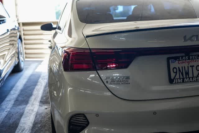 Thumbnail: 2023 Kia Forte - 5