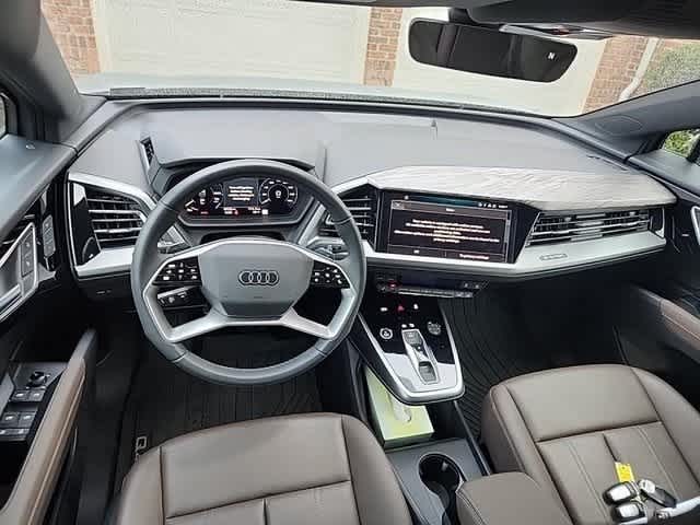 Thumbnail: 2025 Audi Q4 e-tron - 7