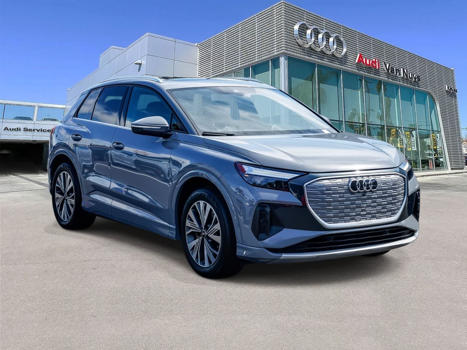 Thumbnail: 2023 Audi Q4 e-tron - 5
