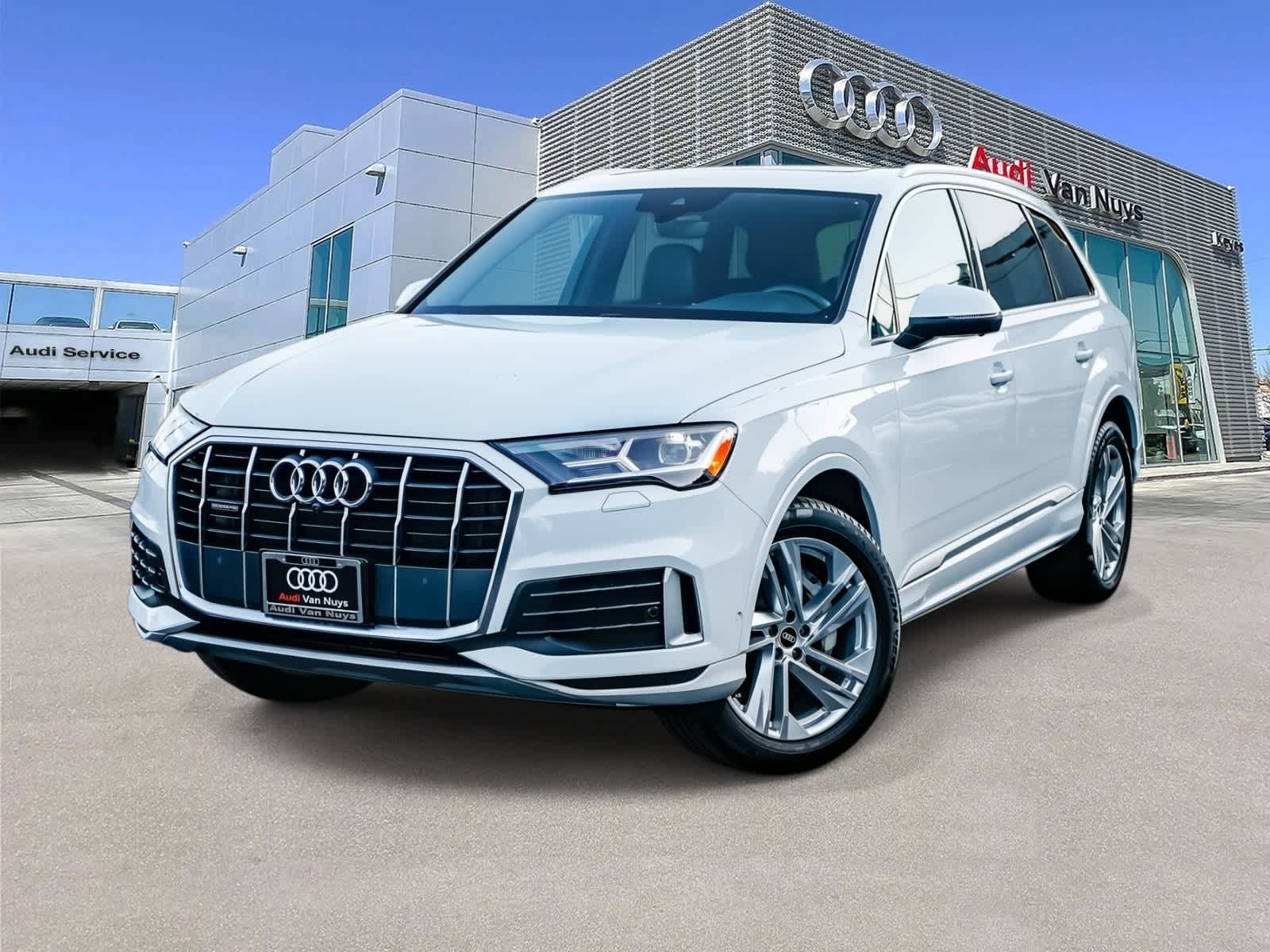 Thumbnail: 2021 Audi Q7 - 1