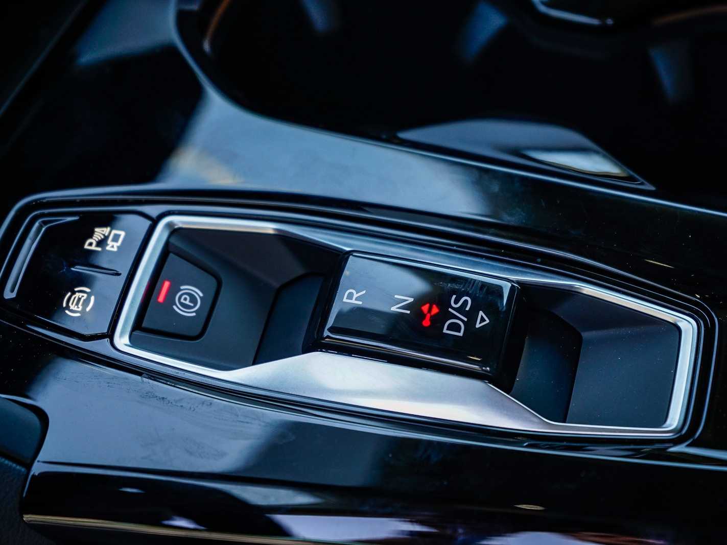 Thumbnail: 2025 Audi Q5 - 21