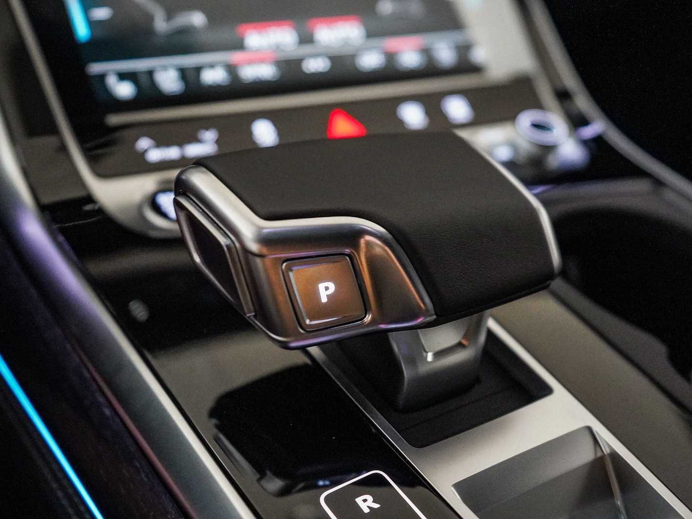Thumbnail: 2026 Audi Q7 - 24