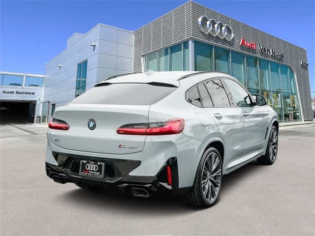 Thumbnail: 2023 BMW X4 - 4