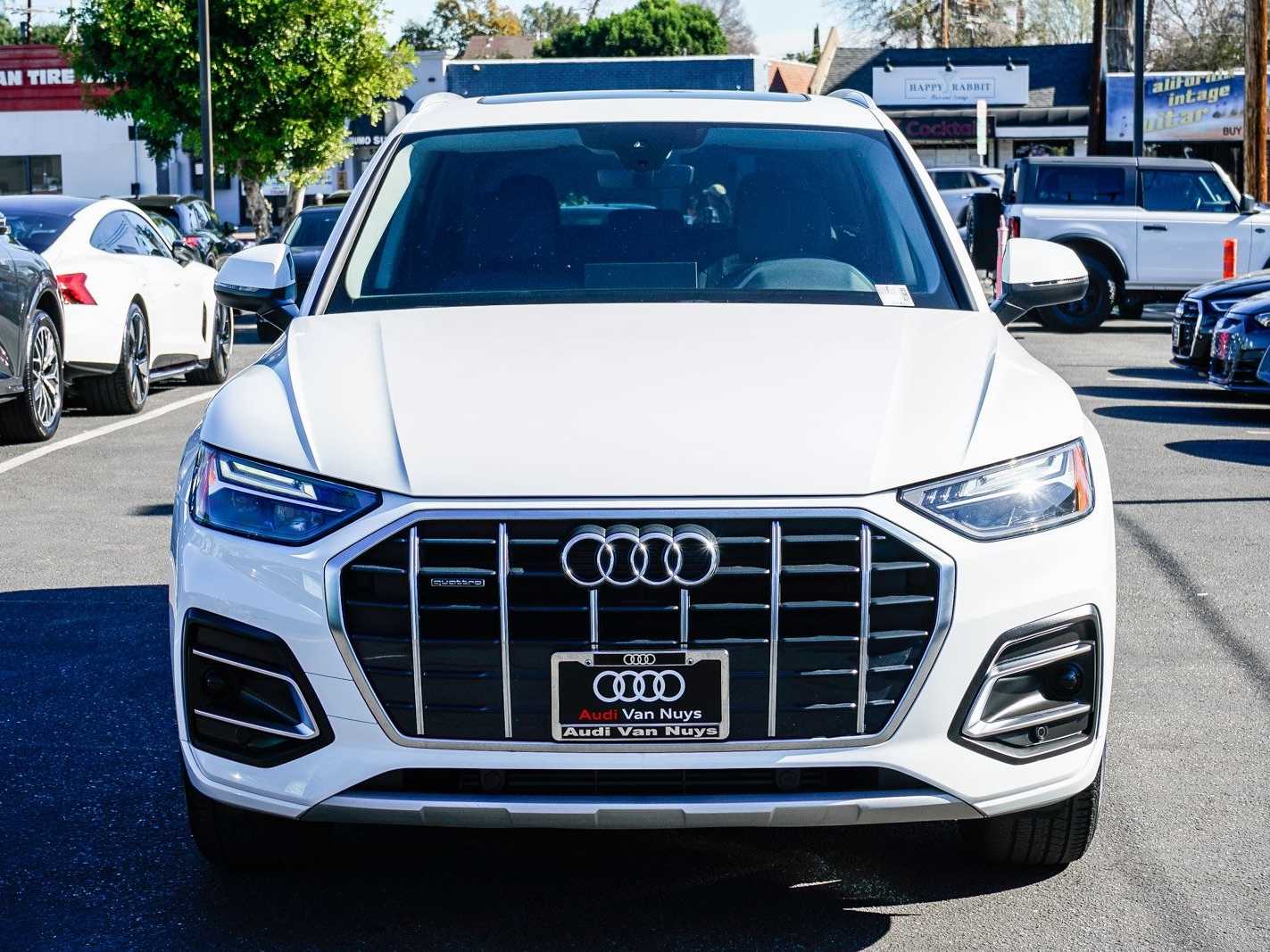 Thumbnail: 2023 Audi Q5 - 16