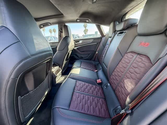 Thumbnail: 2026 Audi RS 7 - 18