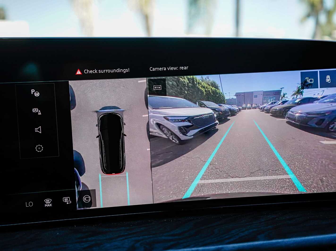 Thumbnail: 2025 Audi Q5 - 23