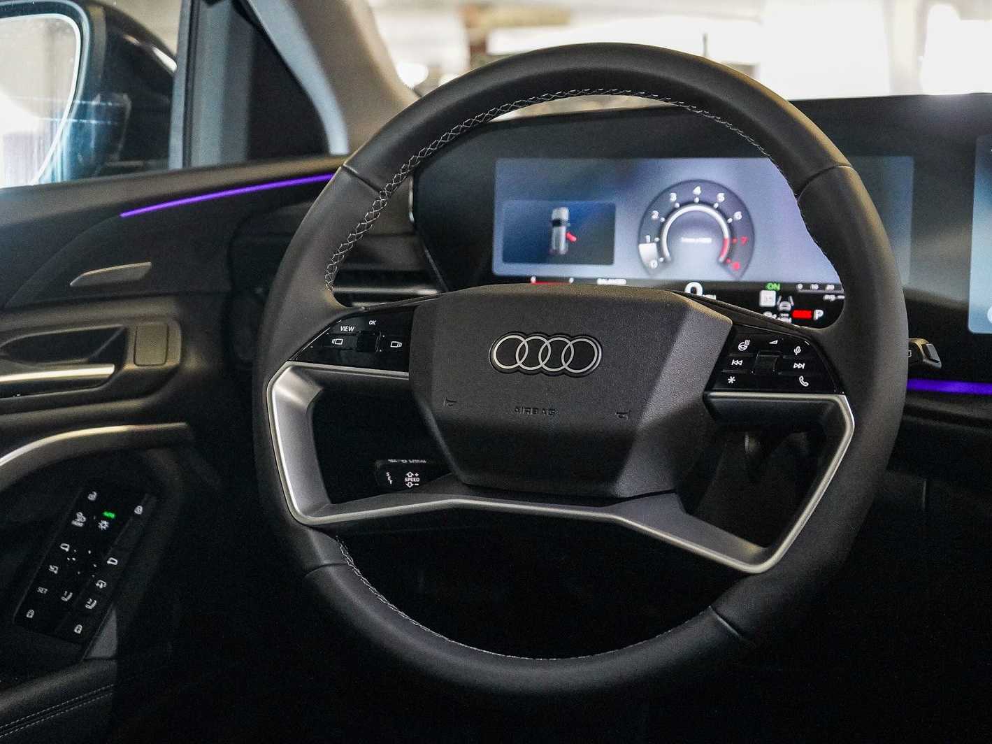 Thumbnail: 2026 Audi Q5 - 14