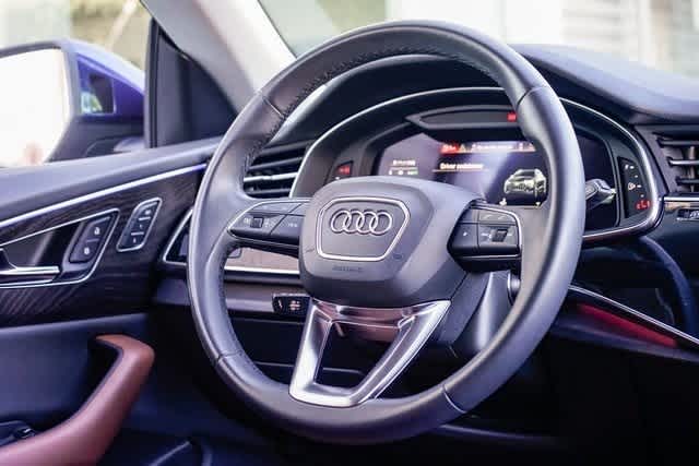 Thumbnail: 2022 Audi Q8 - 15