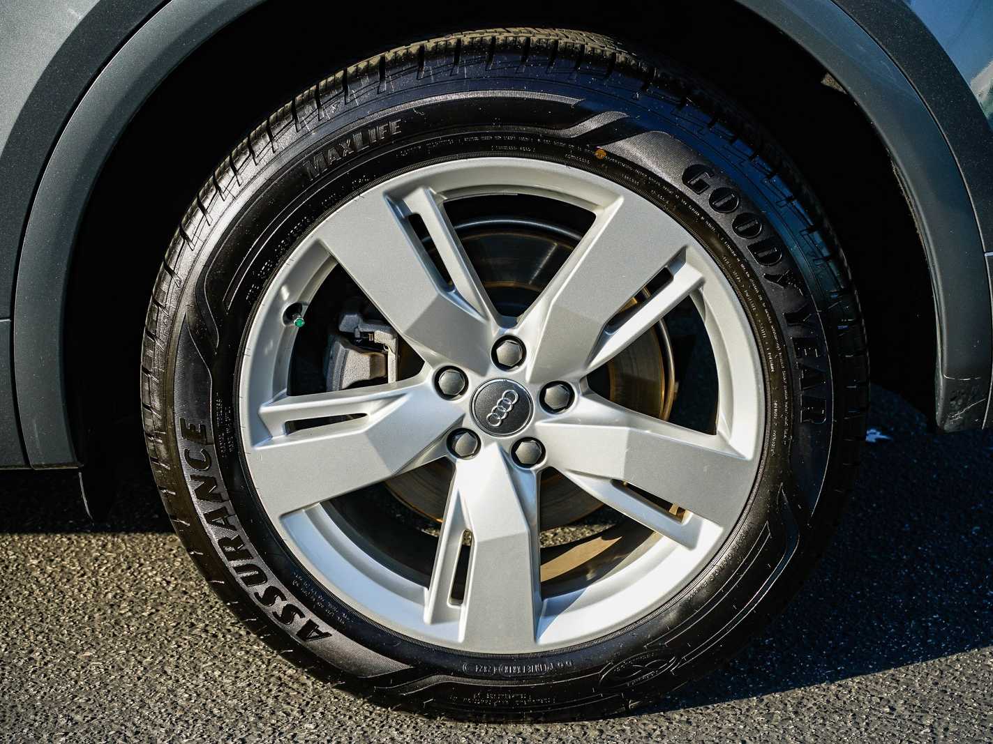 Thumbnail: 2019 Audi Q5 - 10